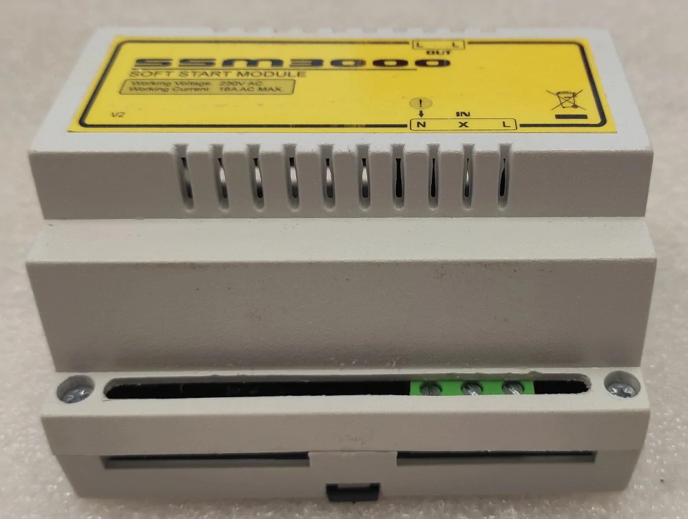 Limiter elektronický DIN 3kW