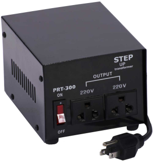 Měnič napětí 110V/220V 300W