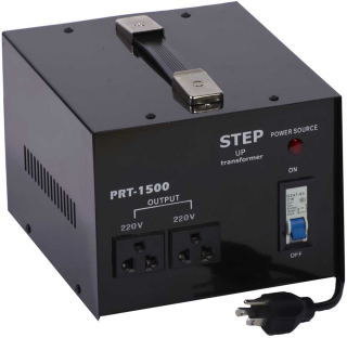 Měnič napětí 110V/220V 1500W